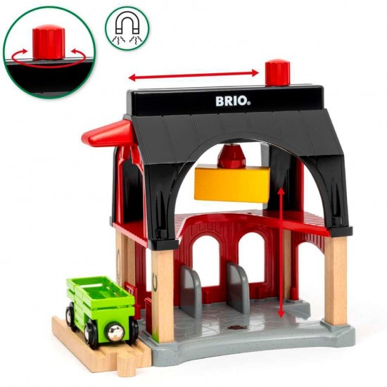Αχυρώνας ζώων BRIO World με βαγόνι και σανό, κτίριο παιχνίδι (63601200)