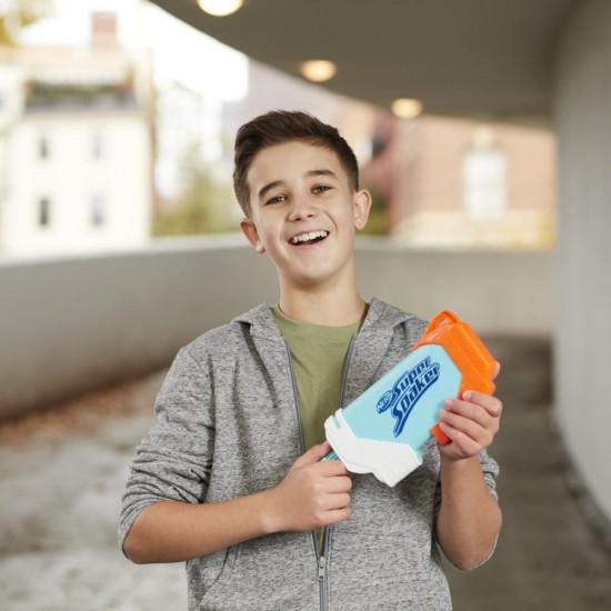 Hasbro Nerf Super Soaker Torrent Water Blaster (F3889)