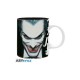 Abysse DC Comics - Joker Laughing 320ml Mug (ABYMUG702)