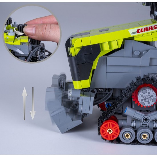CaDA-Claas-Xerion-5000-Trac-TS-1:32-Bricks (402856)