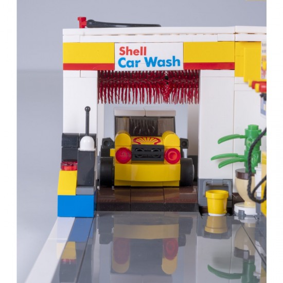 CaDA-Shell-Tankstelle-mit-Shop-und-Waschanlage-Bricks (402857)