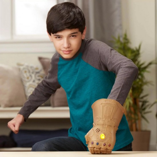 Hasbro Marvel: Avengers - Infinity Gauntlet Electronic Fist (E1799) Hasbro Marvel: Avengers - Infinity Gauntlet Electronic Fist (E1799)