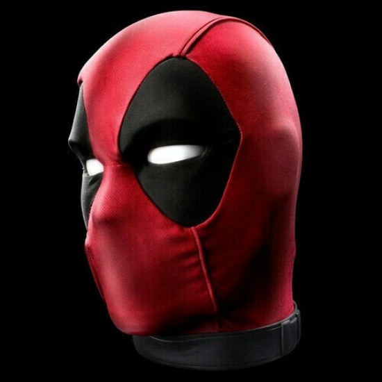 Hasbro Marvel: Deadpool - Premium Interactive Head (E6981) Hasbro Marvel: Deadpool - Premium Interactive Head (E6981)