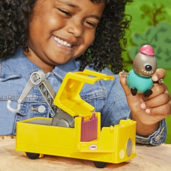 Hasbro Peppa Pig - Granddad Dog's Tow Truck (F9519)
