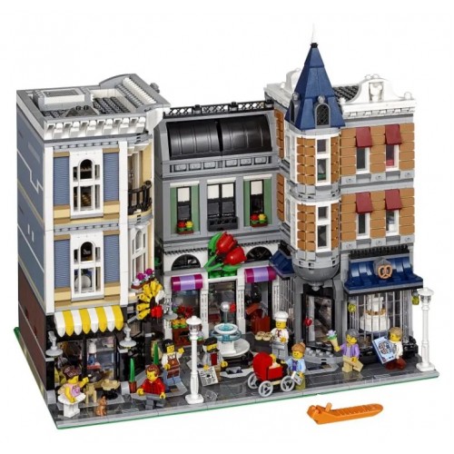 LEGO Icons Assembly Square (10255)