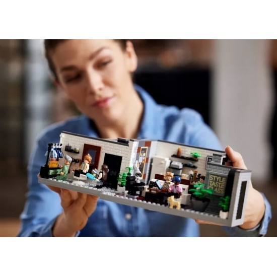 Lego Creator Expert Queer Eye The Fab 5 Loft(10291)