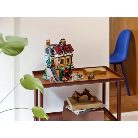 LEGO Icons Tudor Corner(10350)