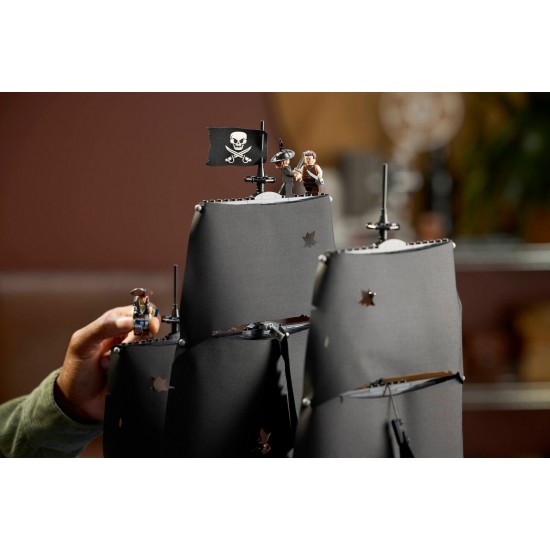 Lego Icons Captain Jack Sparrow's Pirate Ship (10365) Lego Icons Captain Jack Sparrow's Pirate Ship (10365)