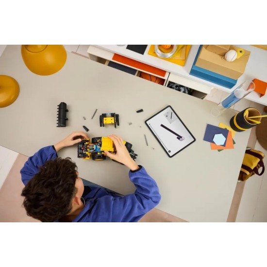 LEGO Technic Volvo L120 Electric Wheel Loader (42209)