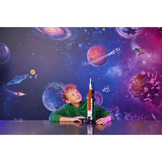 LEGO Technic Nasa Artemis Space Launch System Rocket (42221) LEGO Technic Nasa Artemis Space Launch System Rocket (42221)