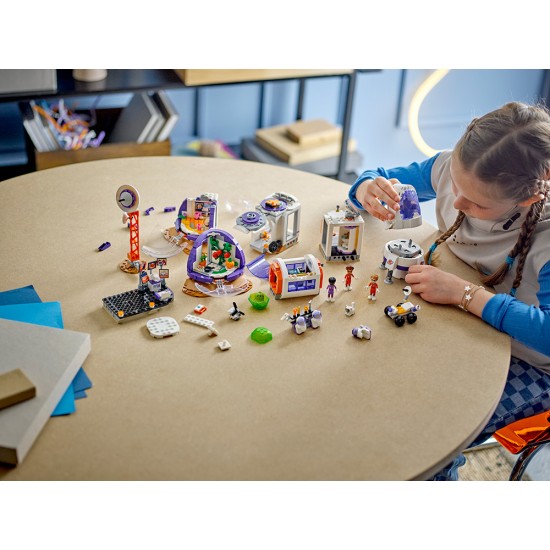 LEGO Friends Mars Space Base and Rocket (42605) LEGO Friends Mars Space Base and Rocket (42605)