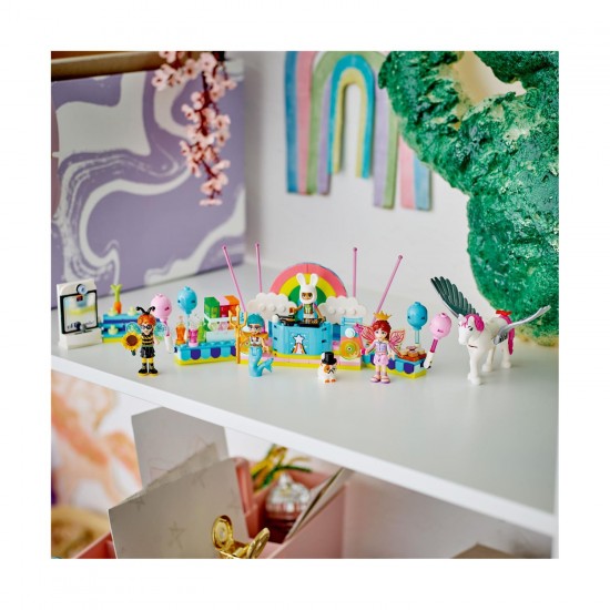 LEGO Friends: Costume Party with Unicorn & Fairy (42661) LEGO Friends: Costume Party with Unicorn & Fairy (42661)