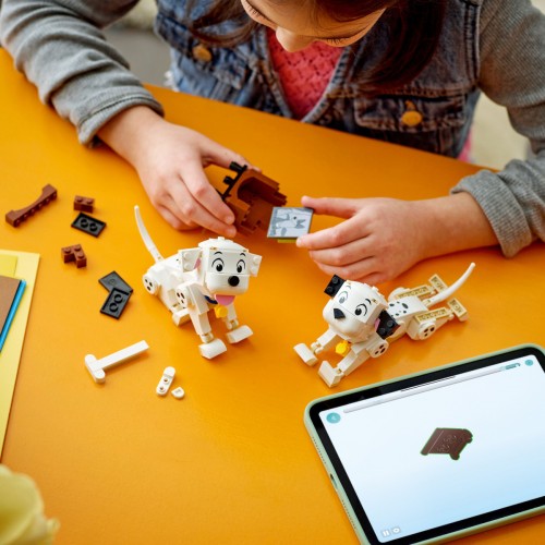 LEGO Disney Lucky & Penny 101 Dalmatians Puppies (43271) LEGO Disney Lucky & Penny 101 Dalmatians Puppies (43271)