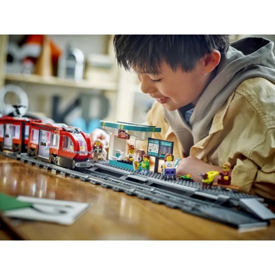 LEGO City Downtown Streetcar & Station (60423)