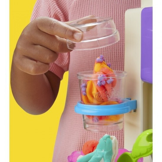 Hasbro Play-doh Rainbow Swirl Ice Cream Playset (G0028) Hasbro Play-doh Rainbow Swirl Ice Cream Playset (G0028)
