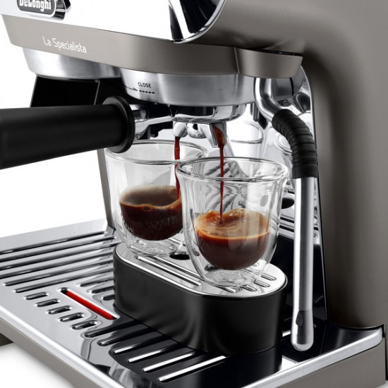 DeLonghi La Specialista Arte Evo Titan - Cold Brew Coffee Machine (titanium/stainless steel) (0132126132)